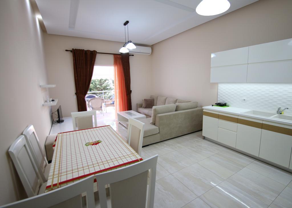 Apartment Eclipse ซารานเดอ ภายนอก รูปภาพ